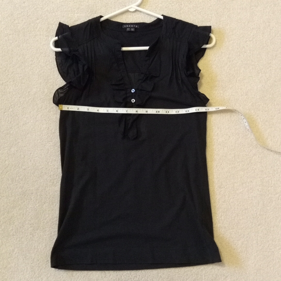 Theory Ruffle Cap Sleeve Button Top - Picture 6 of 7
